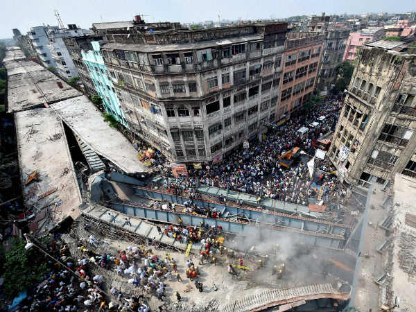 Flyover collapse: Kolkata police rush to Hyderabad Flyover collapse: Kolkata police rush to Hyderabad