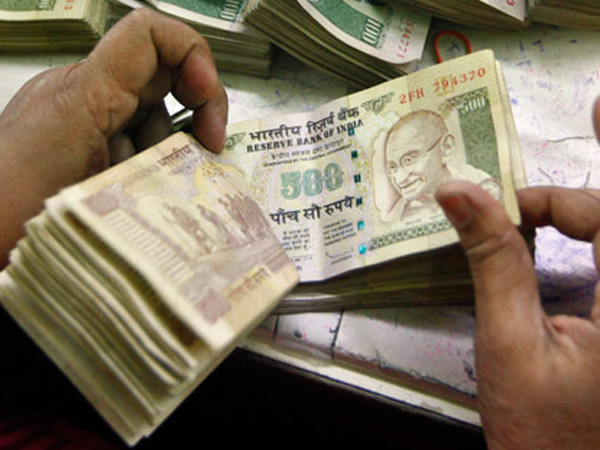 Money confiscated in Karur Money confiscated in Karur
