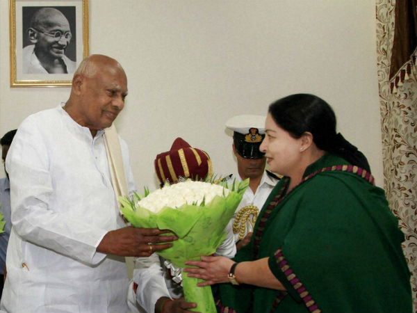 கவர்னர் அழைப்பு...