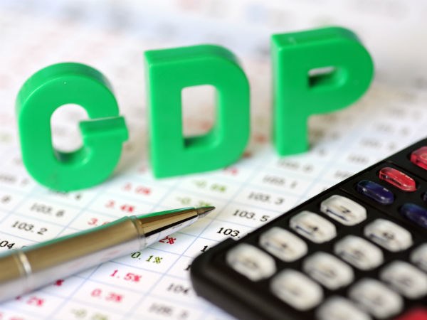 GDP growth at 7.6%; India now fastest-growing economy in the world GDP growth at 7.6%; India now fastest-growing economy in the world