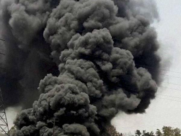 Sri Lanka ammunition depot on fire, explosions rock the SL capital Sri Lanka ammunition depot on fire, explosions rock the SL capital