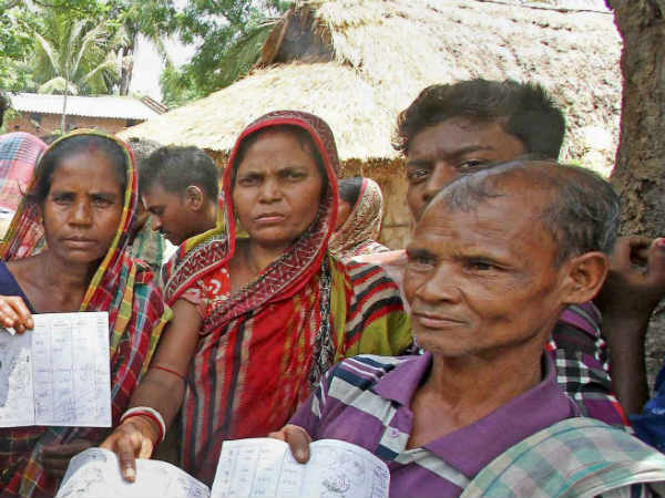 அங்கே அடித்தால் இங்கே வலிக்கிறது