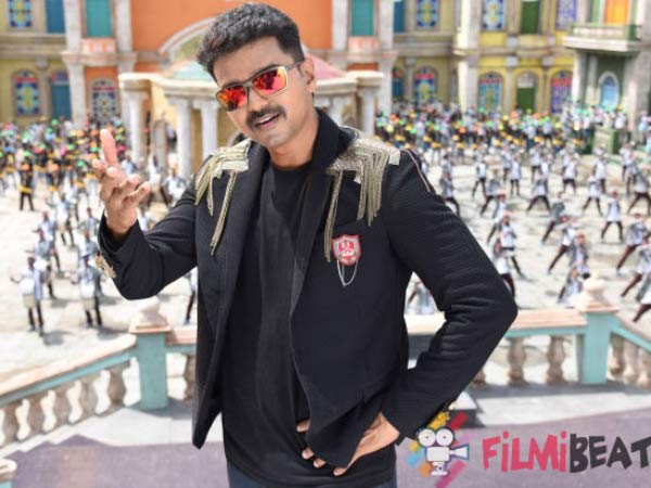 ரியல் விஜய் பிடிக்கும்.. வெங்கட் ராஜா, சென்னை