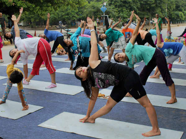 Guinness record in the making around 2,000 pregnant women participate on YogaDay Guinness record in the making around 2,000 pregnant women participate on YogaDay