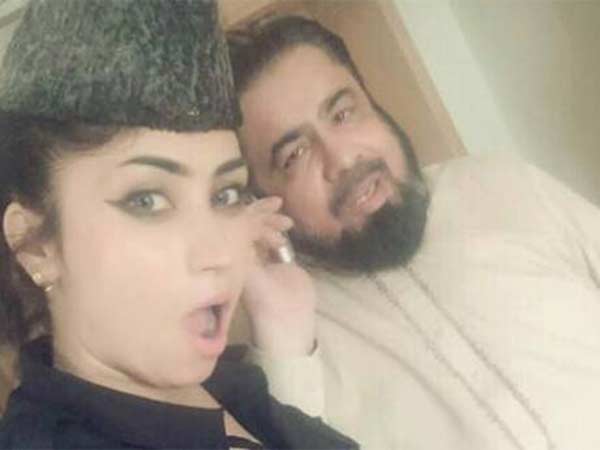 Pak govt suspends cleric over the pose with model Baloch