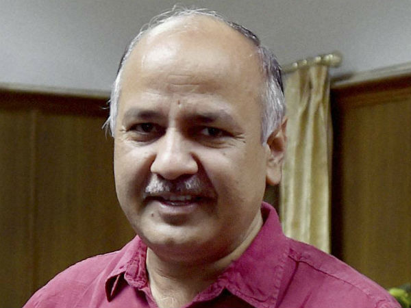 Manish Sisodia detained ahead of planned protest outside PM's residence Manish Sisodia detained ahead of planned protest outside PM's residence