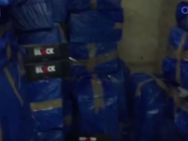Foreign cigarettes worth above Rs.1 crore seized in Tuticorin harbour Foreign cigarettes worth above Rs.1 crore seized in Tuticorin harbour