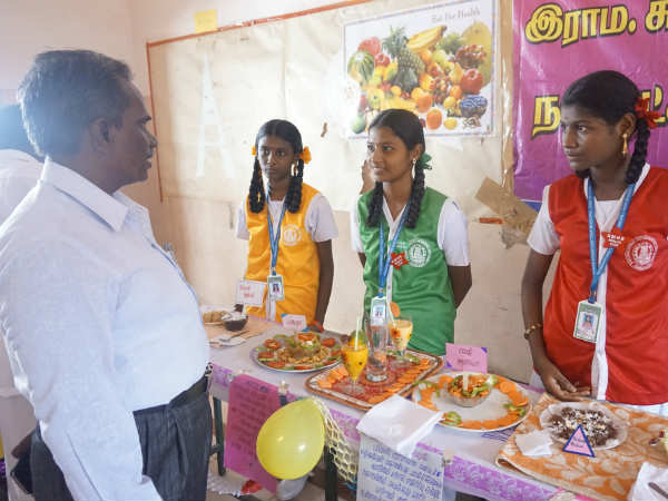 Food festival held in Karaikudi school Food festival held in Karaikudi school