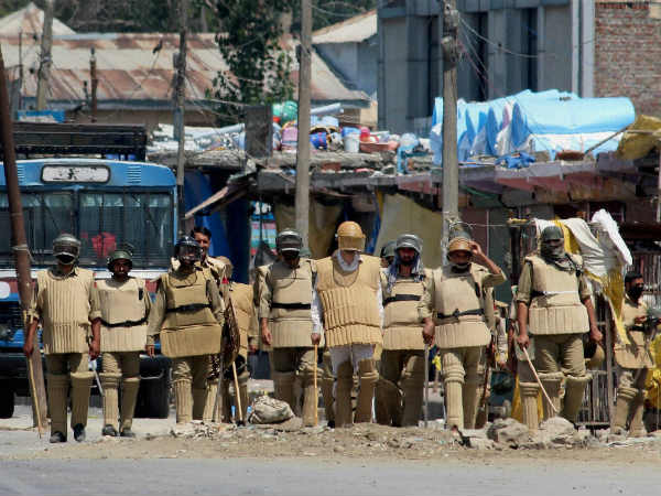 14% of pellet gun victims in Kashmir are below 15 14% of pellet gun victims in Kashmir are below 15