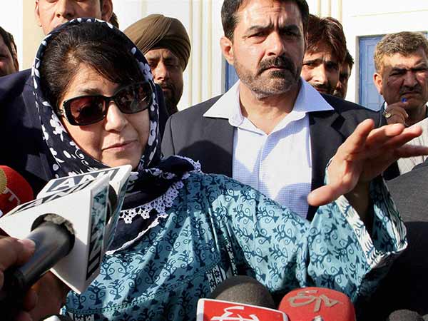 Mehbooba slams Pakistan for fuelling protests in Kashmir Mehbooba slams Pakistan for fuelling protests in Kashmir