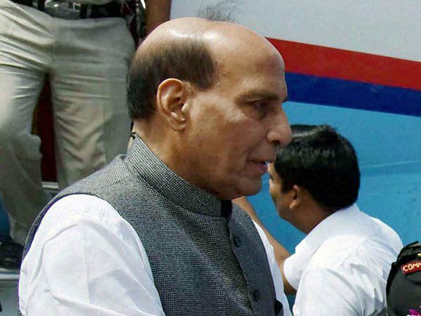 Rajnath in Kashmir, reviews security situation Rajnath in Kashmir, reviews security situation