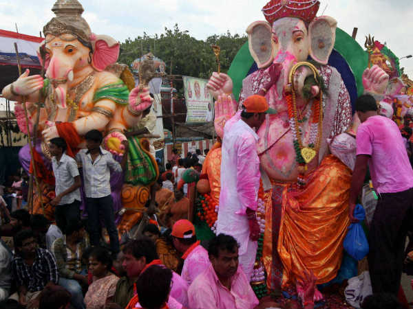 2500 விநாயகர் சிலைகள்