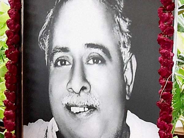 தமிழக முதல்வர்