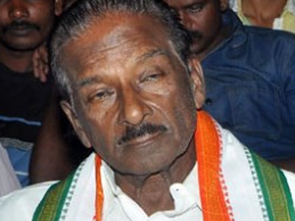 கறிவேப்பிலையாக...