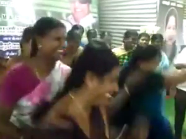 அப்பாவே கட்சி மாறியது