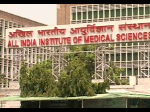 AIIMS Doctors involved in Saravanan murder says Father Ganesan AIIMS Doctors involved in Saravanan murder says Father Ganesan