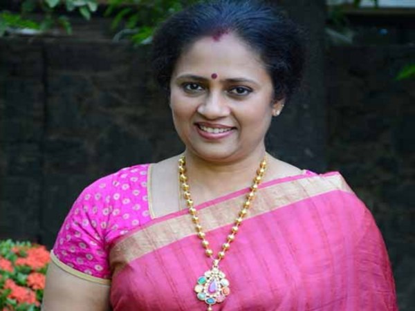 Lakshmy Ramakrishnan explanation about landed in Controversy Lakshmy Ramakrishnan explanation about landed in Controversy