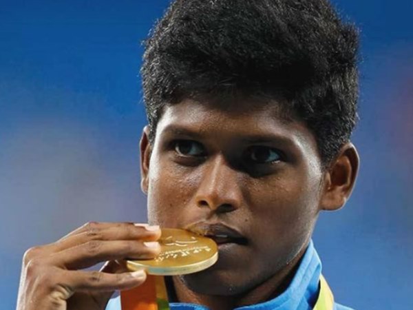 mariyappan thank to CM of TN for the award mariyappan thank to CM of TN for the award