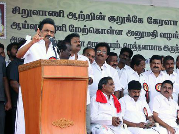 Stalin slam Jayalalitha for Siruvani issue Stalin slam Jayalalitha for Siruvani issue