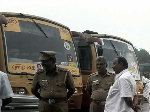 பரிதாப மக்கள்