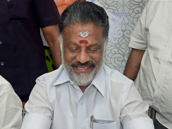 ஓபிஎஸ் உறவினரா?