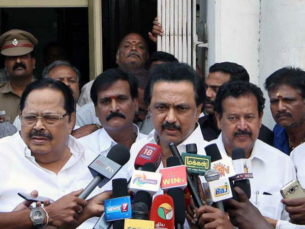 பாராட்டு