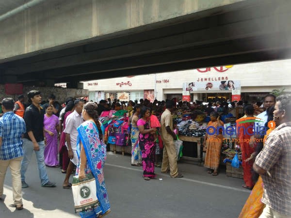 போலீஸ் பாதுகாப்பு