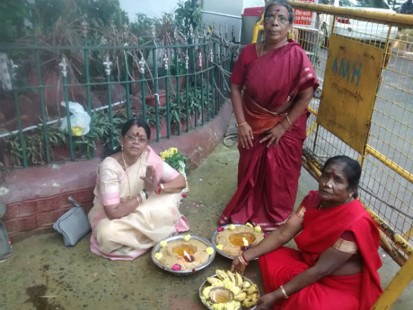 அம்மாவிற்காக ஆலயம்
