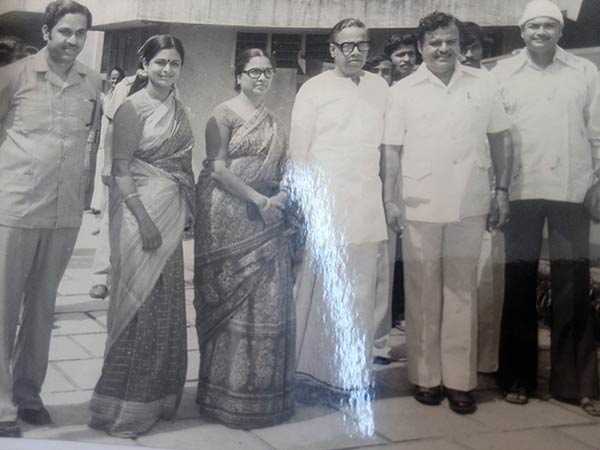 Dr Hande opens his mind on late MGR Dr Hande opens his mind on late MGR