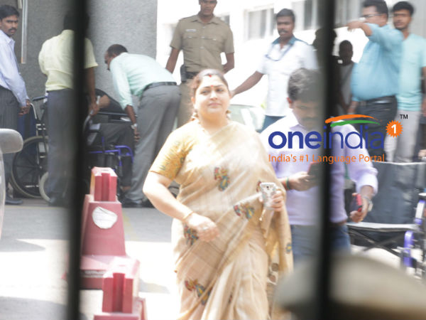 Kushboo prays for the well being of Jayalalitha Kushboo prays for the well being of Jayalalitha