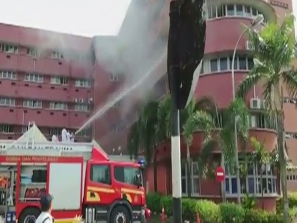 Malaysia Hospital Fire Kills Six Malaysia Hospital Fire Kills Six