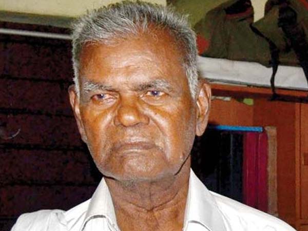 CPI leader Nallakannu stages protest against sand quarry, 400 arrested CPI leader Nallakannu stages protest against sand quarry, 400 arrested