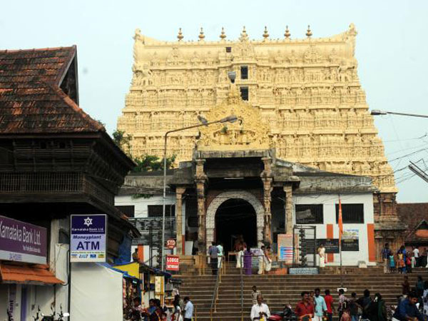 Padmanabha Swamy temple relaxes dress code for women devotees, Padmanabha Swamy temple relaxes dress code for women devotees,