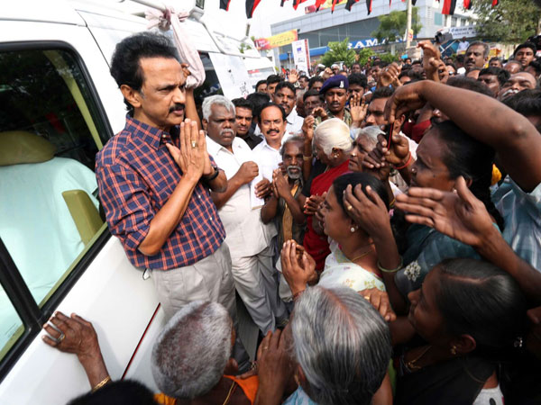செலவு செய்தது யார்?