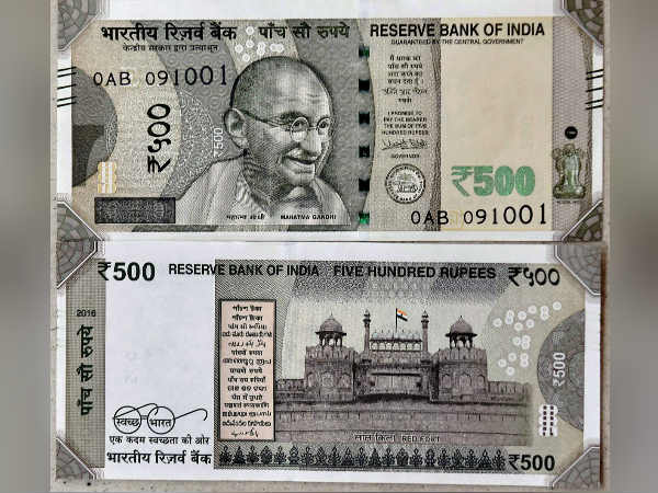 கிருஷ்ணகிரிக்கு சென்ற ஈவ்லின்