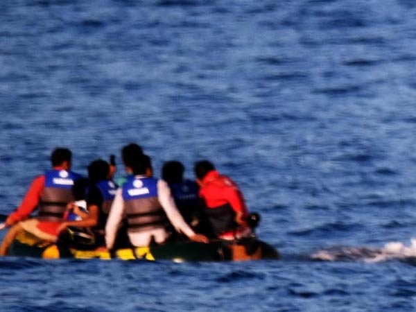 Hundreds dead as boats sink off Libya Hundreds dead as boats sink off Libya