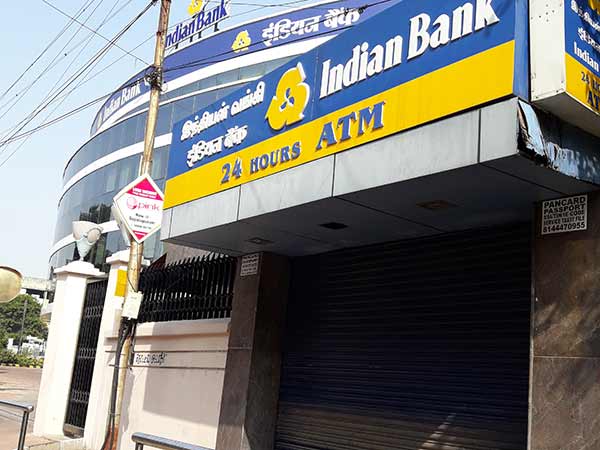 Demonitisation: No cash anywhere Demonitisation: No cash anywhere