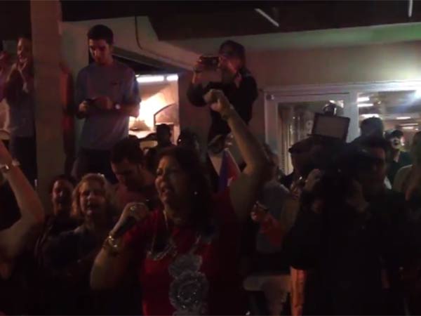 Cuban exiles in Miami's 'Little Havana' celebrate as Fidel Castro dies Cuban exiles in Miami's 'Little Havana' celebrate as Fidel Castro dies