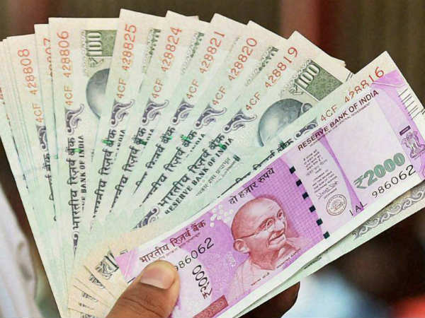Rs. 10,000 to Bank, Rumour spreads Theni Rs. 10,000 to Bank, Rumour spreads Theni