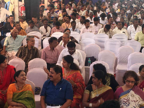 Nadigar Sangam annual GB meet: Police lathicharge artists Nadigar Sangam annual GB meet: Police lathicharge artists