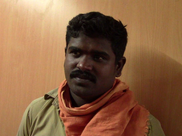 30 lakhs worth pan masala seized from car 30 lakhs worth pan masala seized from car