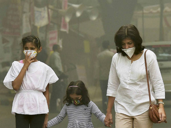 Air pollution in delhi schools shut for three days Air pollution in delhi schools shut for three days