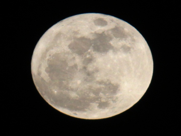 Tonight is a record-breaking supermoon - The biggest in 68 years Tonight is a record-breaking supermoon - The biggest in 68 years