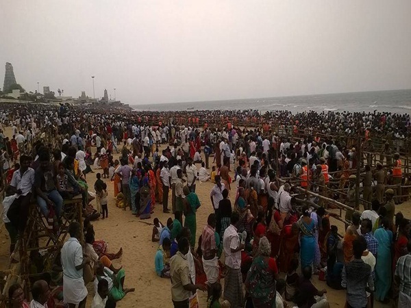 Tiruchendur Soorasamharam 3000 police security at Temple Tiruchendur Soorasamharam 3000 police security at Temple