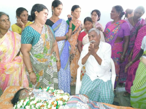 woman suicide after knowing cancellation of bigger notes woman suicide after knowing cancellation of bigger notes