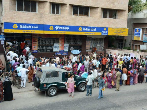 தவிக்கும் மக்கள்