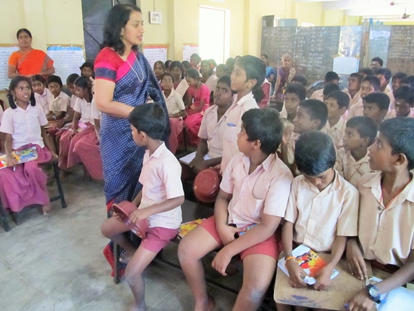 jerman tamil marapu arakattalai president subhashini discussion with school student jerman tamil marapu arakattalai president subhashini discussion with school student