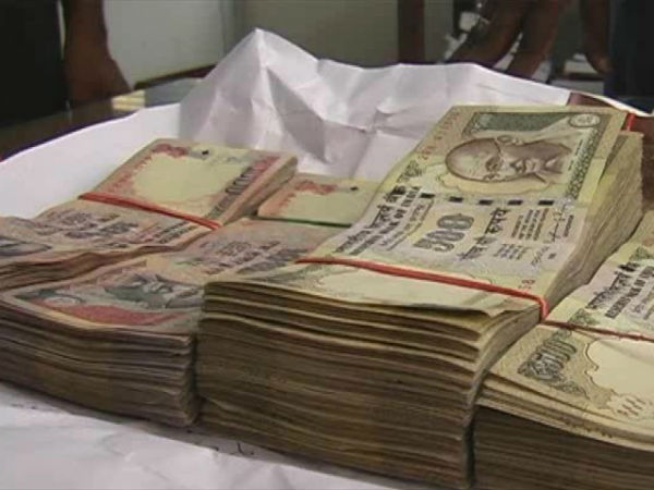 6 மூட்டையில் பணம்