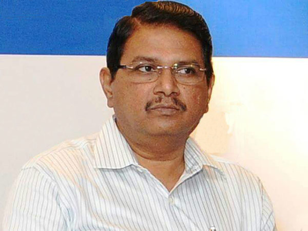 ஆஜராக சம்மன்