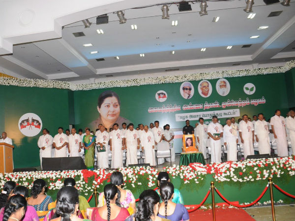 சின்ன சின்னம்மா குடும்பம்